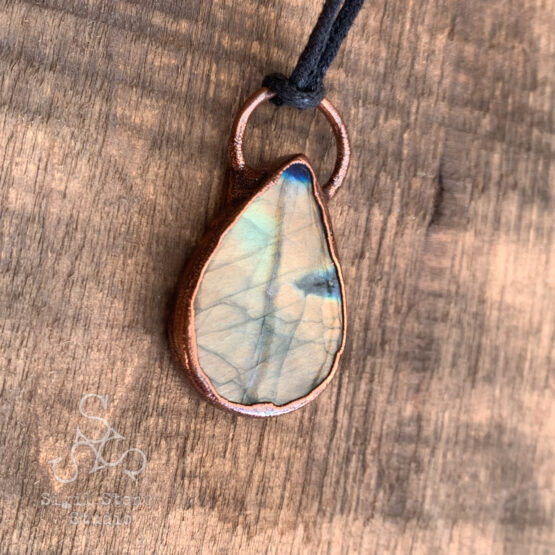 Labradorite Pendant - Image 8