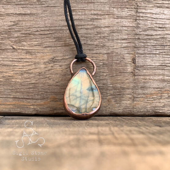 Labradorite Pendant - Image 5