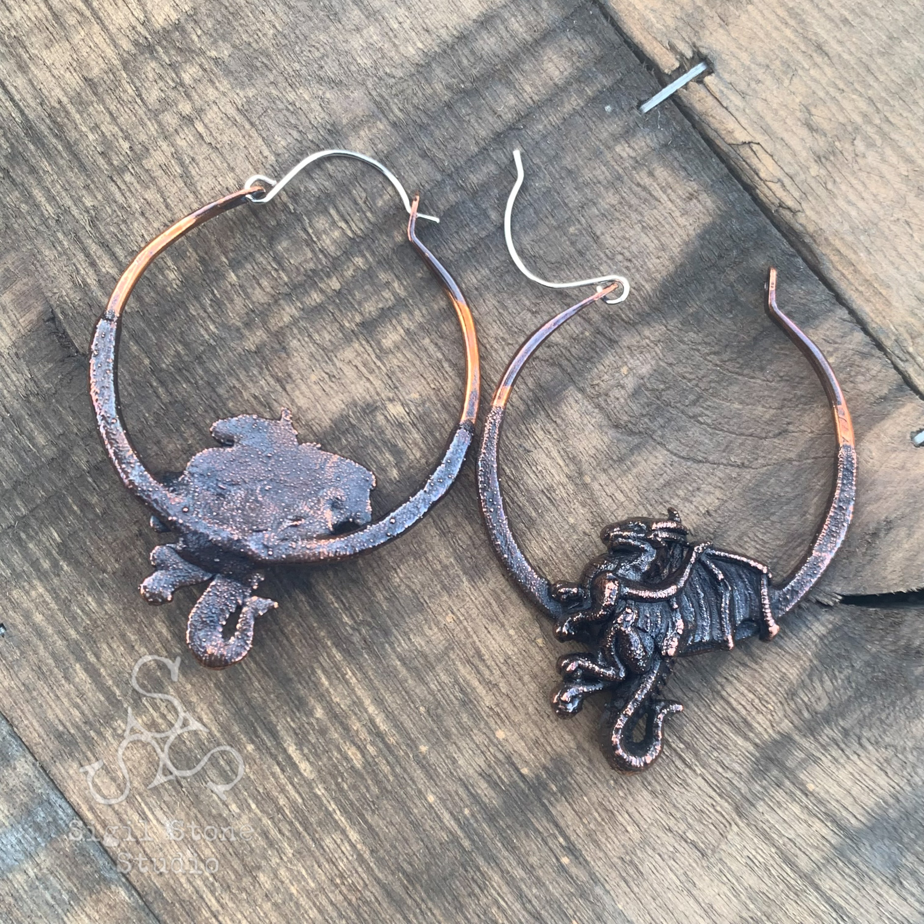 Hoop Earrings - Dragon - Image 3